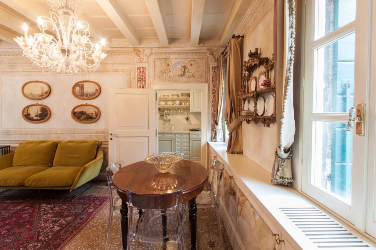 Explore Venice From A Sophisticated Hideaway In San Polo Bagian luar foto